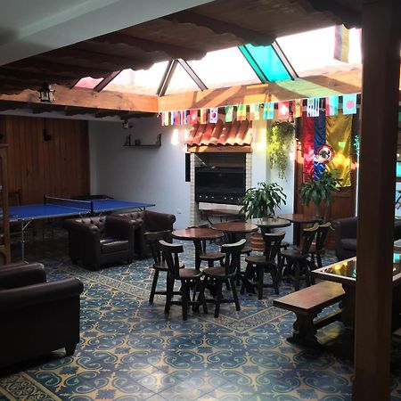 The Cranky Croc Hostel Μπογκοτά Εξωτερικό φωτογραφία